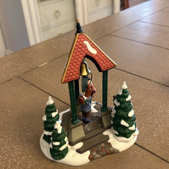 Dept. 56 Heritage Village 1996 Special Event Christmas Bells #98711 Excellent - Picture 6 of 9
